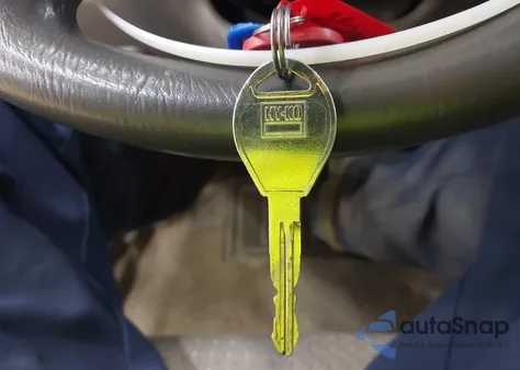 2005 Nissan Sentra 1.8S из США, поврежденный, VIN 3N1CB51DX5L476971